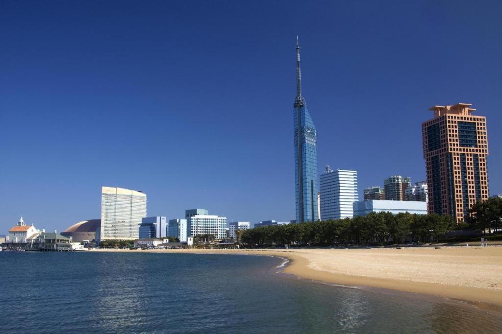 Hotel Eclair Hakata Фукуока Екстериор снимка